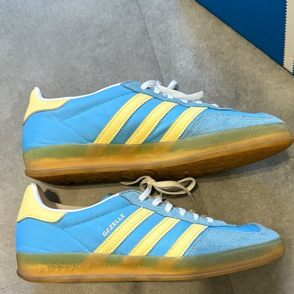 Adidas Gazelle Light Blue and Yellow Sneakers - Picture 3 of 9